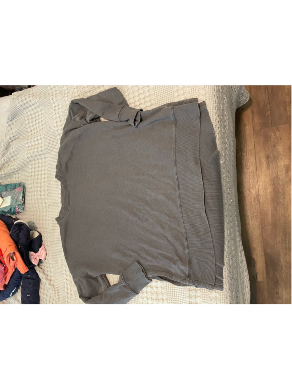 Women's Aerie Grey Sweatshirt Size XL loungewear